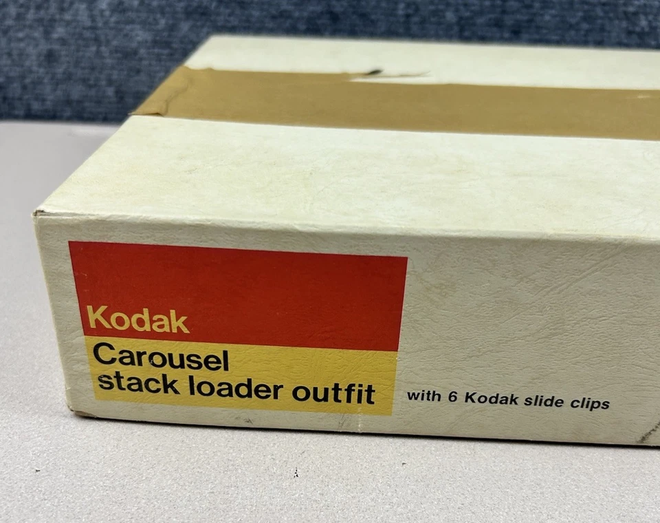 Vintage Kodak Carousel Stack Loader Outfit with 6 Kodak Slide Clips - Image 2 of 4