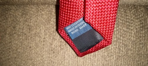 Corbata Daniel CREMIEUX Hecha a Mano Roja 100% Seda Hecha en Francia - Imagen 4 de 5