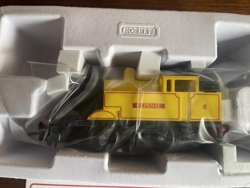 Triang Westwood 0-4-0 Nr. 6 Connie Spur O Lokomotive Nummer 0579 von 750 | Condition: New
