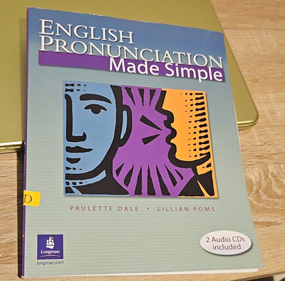 Longman English Pronunciation Made Simple Student Book + 2 Audio CDs 2005