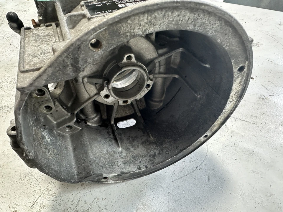 Оригинальный картер двигателя для снегохода Ski Doo MXZ 793 800 2000-2003 - Изображение 4 из 4