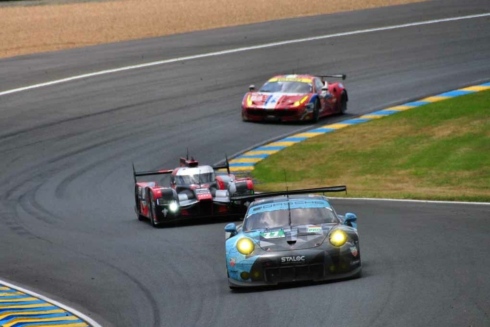 Porsche 911 RSR no77 2016 Le Mans 24h Motorsport Photo  