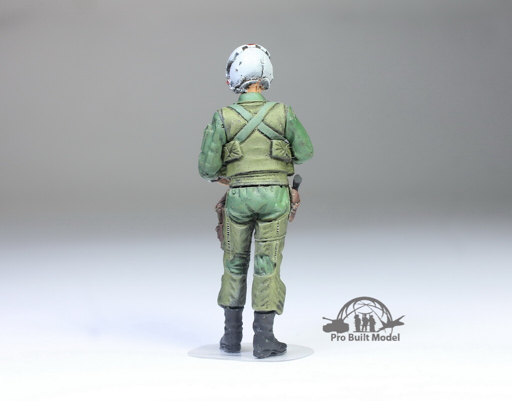 PreSale USAF Fighter Pilot for A-10, F-16, F-18, F-22 1:32 Pro