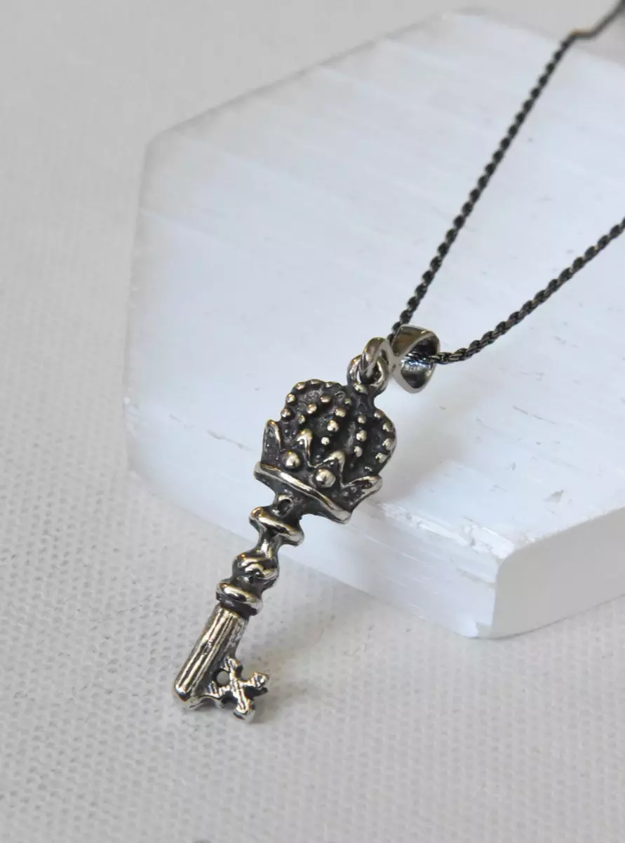 Key necklace for guys deals