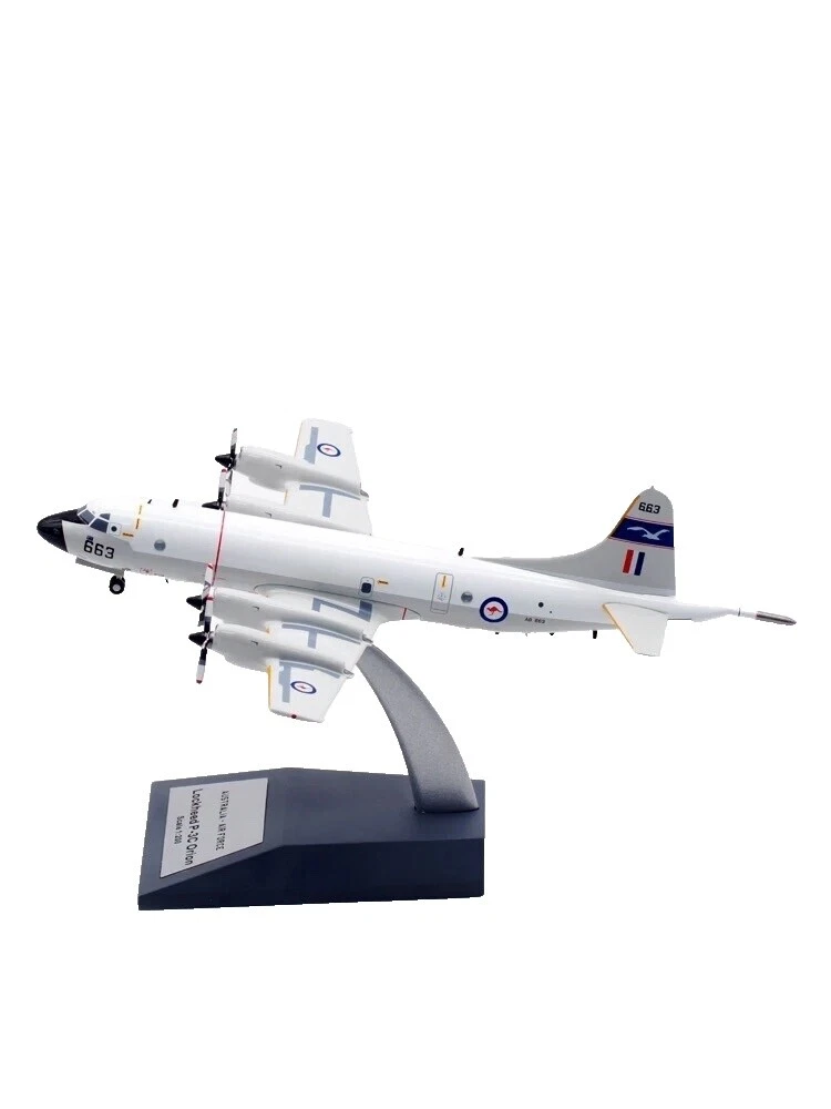 Multi-Color 1:200 Scale Diecast Aircraft & Spacecraft