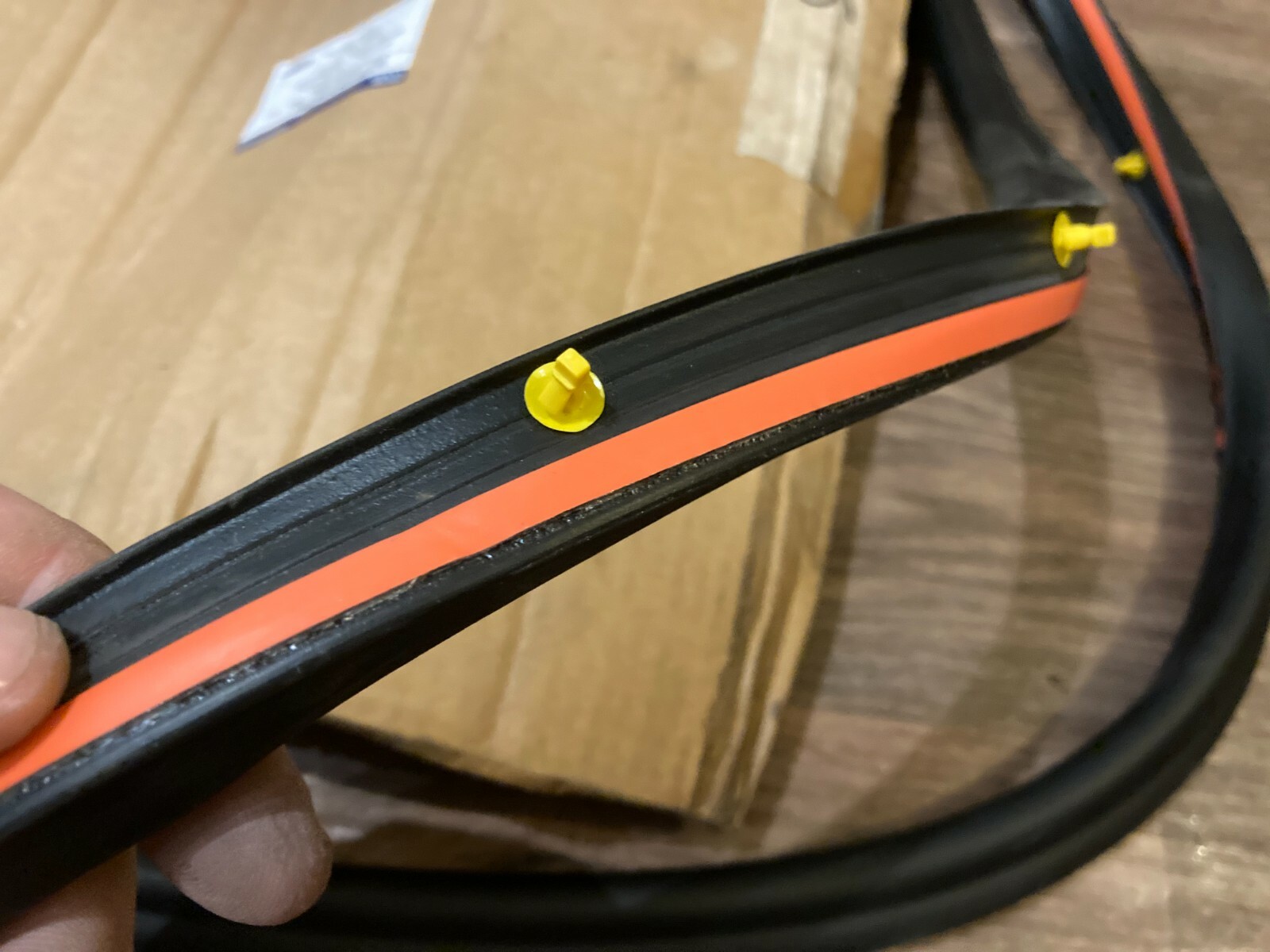 Ford C-max Mk2 RH Rear Door Weatherstrip Seal Genuine OEM 1781645 