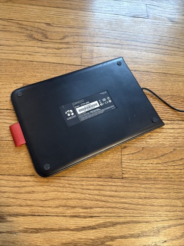 Wacom Bamboo Tablet Model CTH-460 - No Pen - Picture 3 of 4