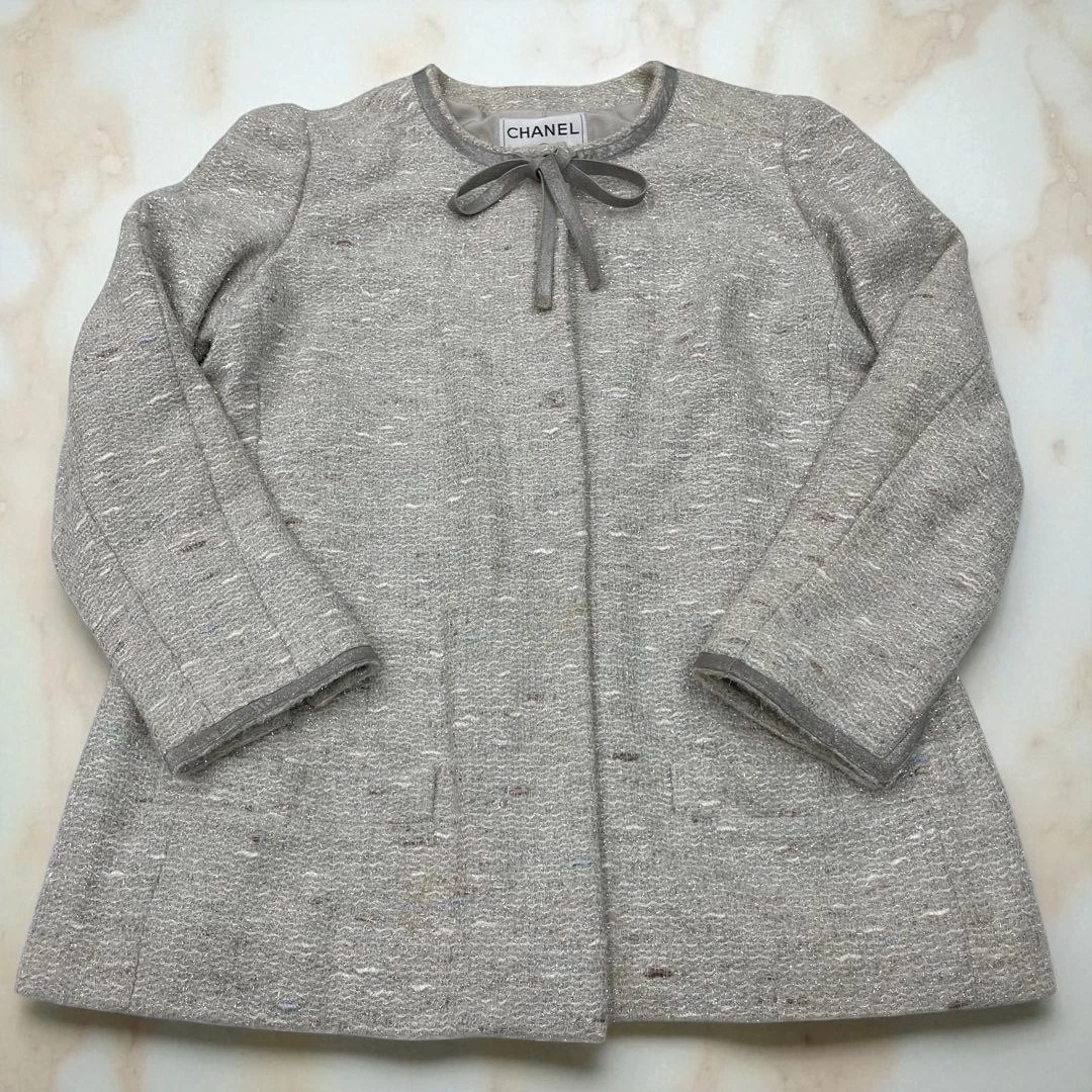 Giacca donna CHANEL tweed grigio chiaro autentica cravatta nastro raro modello Francia
