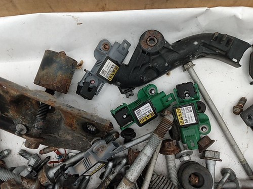 Saab 9-3 Dismantling Hardware Fasteners Fittings Bolts Nuts Fits 2003-2011 03 04 - Picture 7 of 12