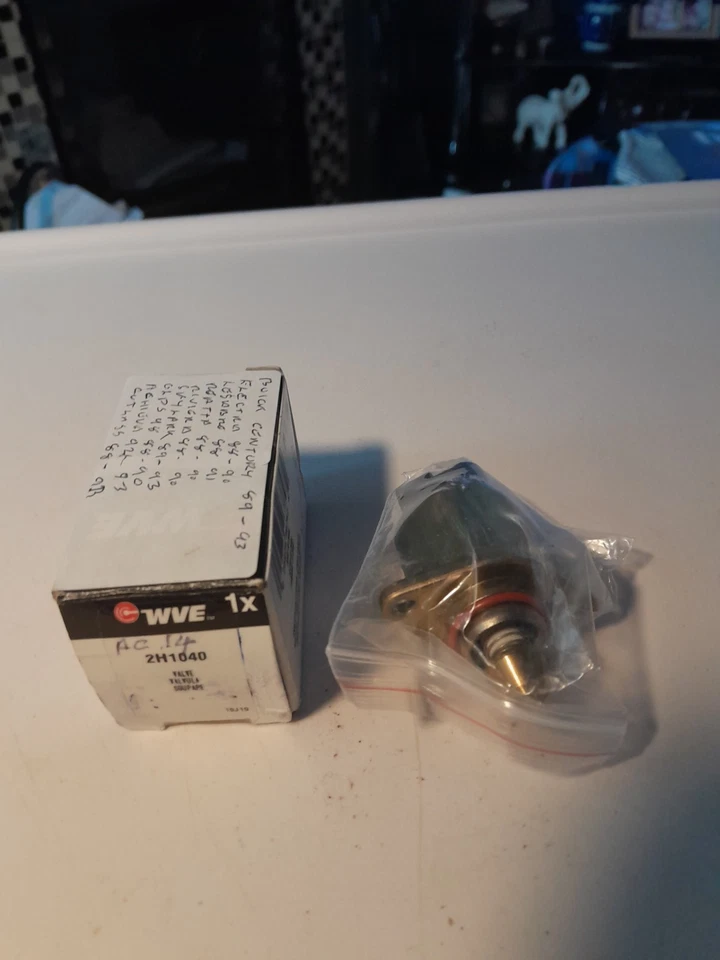 BUICK RIVIERA IDLE AIR CONTROL VALVE - Image 4 of 4