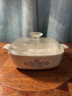 CorningWare Blue Cornflower 2-Qt Glass-Ceramic Covered Casserole Square USA