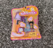 NEW Sweet Secrets Morgan Doll With Magic Lipstick, Comb 2007 Sweet Friends NIB