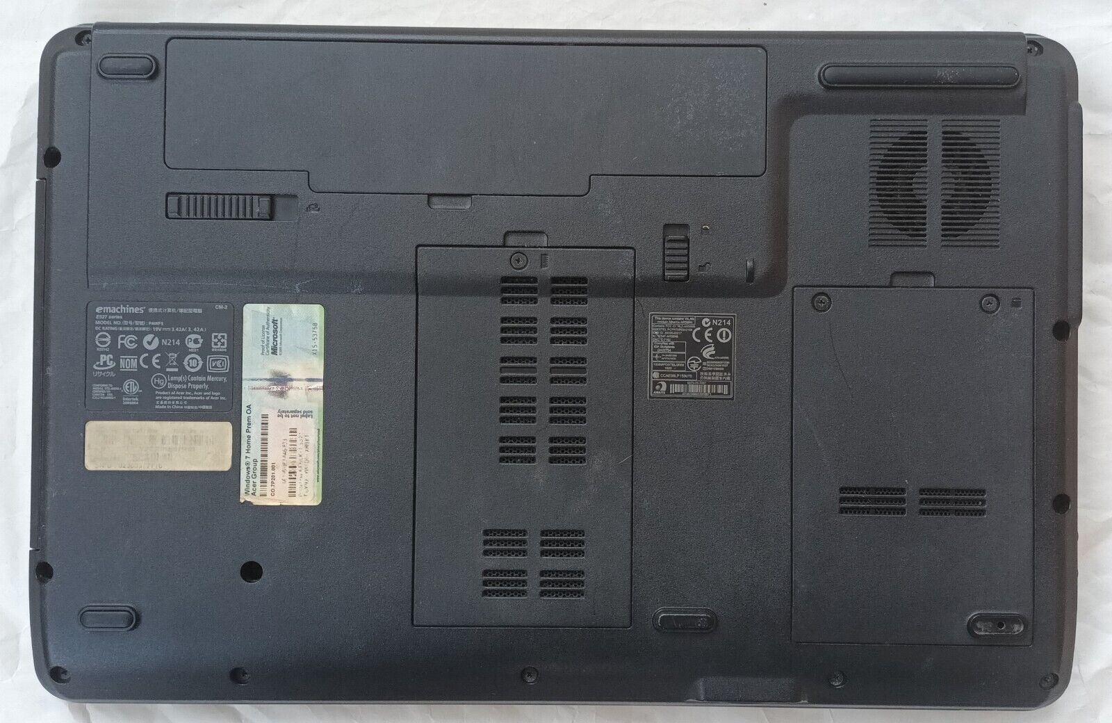 Emachines E527 PAWF5 L01 Laptop Notebook 15.6" 4GB 250GB Windows 7 Office Wi-Fi - Picture 2 of 24