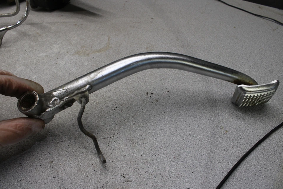 Kawasaki KZ650D SR 1978 pedal de freno trasero i8-2680.HF Foto 2 de 4