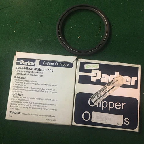 Lot of 2 - PARKER,1QTR11,CLIPPER OIL SEALS NOS - See pictures for more detail.