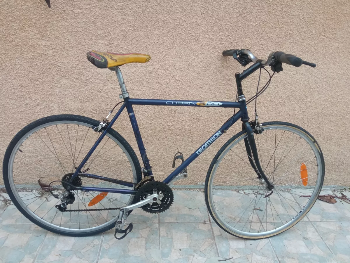 V lo Route ou Course Decathlon Cobra Acera Modifi selle Italia eBay