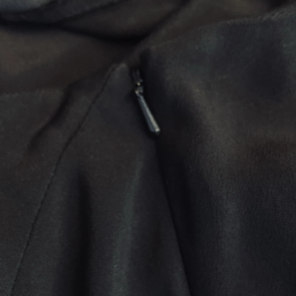 Falda negra 100 % seda Bloomingdale's para mujer talla 14 (32x32) asimétrica Foto 4 de 4