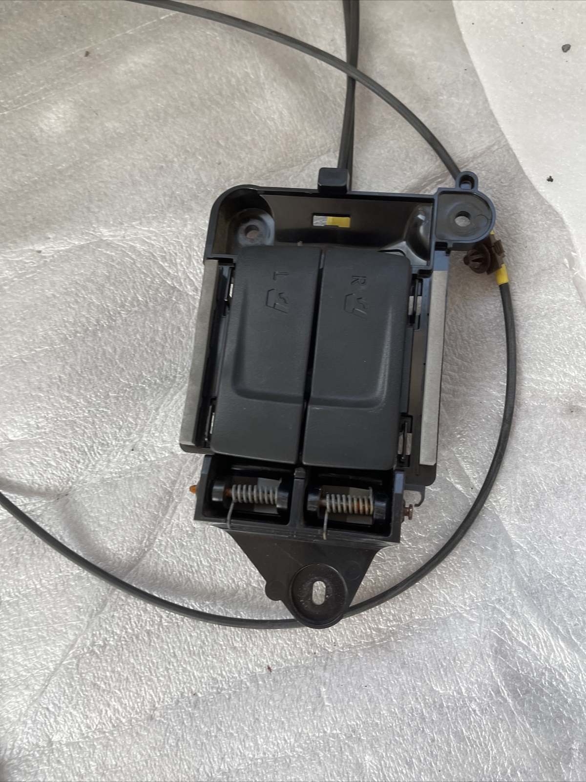 16 17 18 19 20 21 22 Lexus Rx350 Rear Seat Release Handles 720530E020C0 eBay