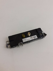 Audi A4 B8 LUFTANTENNENVERSTÄRKERMODUL 8K5035225AA