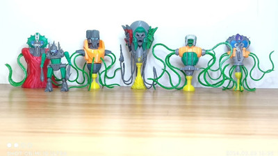 3D Printed G1 Quintesson Family Figure Model Toy