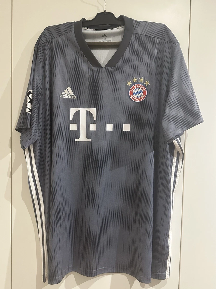 Bayern Munich 9 Size International Club Soccer Fan Jerseys for