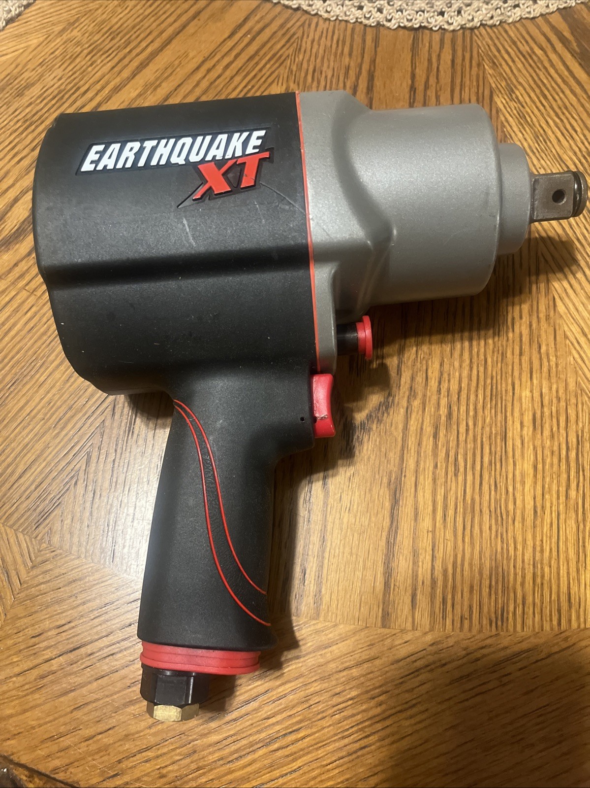 Earthquake XT 3/4" Torque Composite Air Impact Wrench 1500 ft/lbs. Model 62892