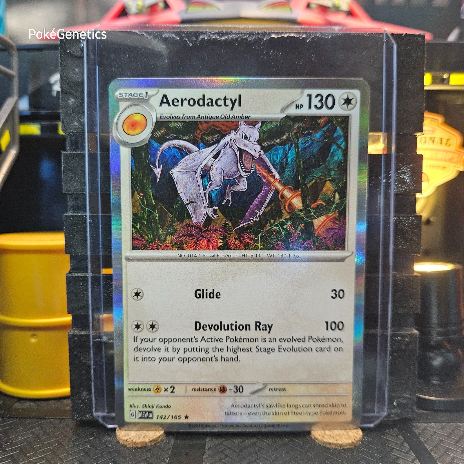 Aerodactyl 151 Holo Pokémon TCG 142/165 Scarlet & Violet Rare