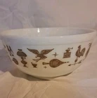 Vtg Pyrex Mixing Bowl Eagle Rooster Cat  Early American 403 2.5 Qt. Wht. Brwn.