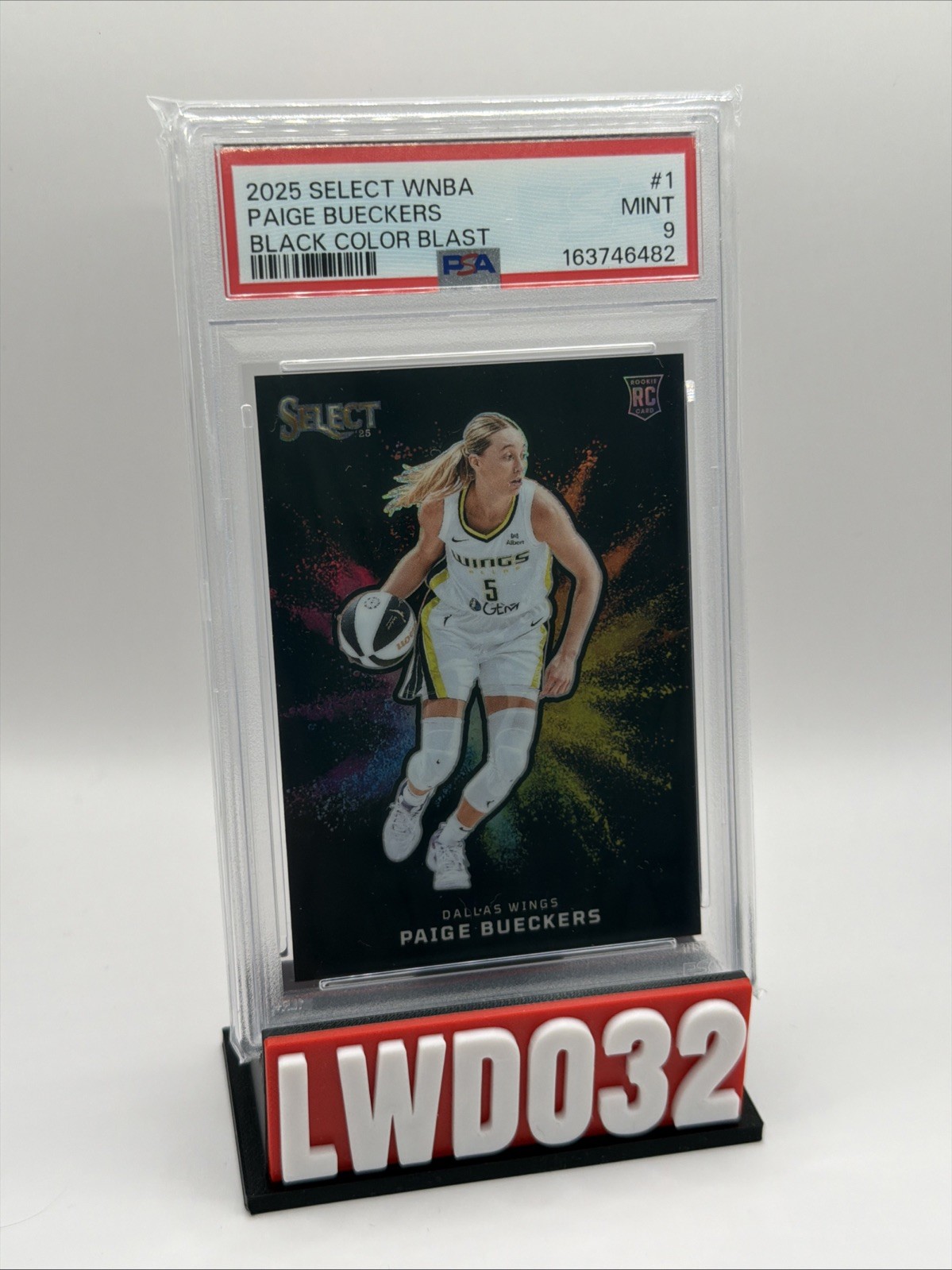 2025 PANINI SELECT WNBA BLACK COLOR BLAST #1 PAIGE BUECKERS ROOKIE RC PSA 9 view 3