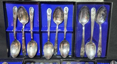 Vintage 1960's WM Rogers 35 Piece Silverplate Presidential Spoon