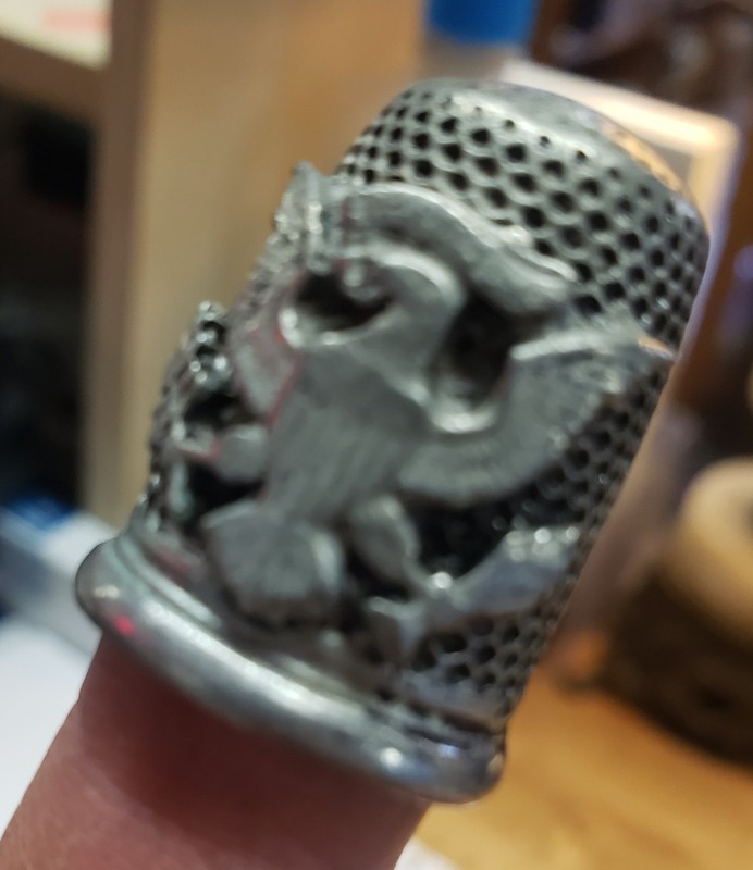 Vintage PEWTER Thimble with American Seal Eagle 
