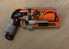 Nerf Zombie Strike Hammershot revolver nerf blaster 5 Darts