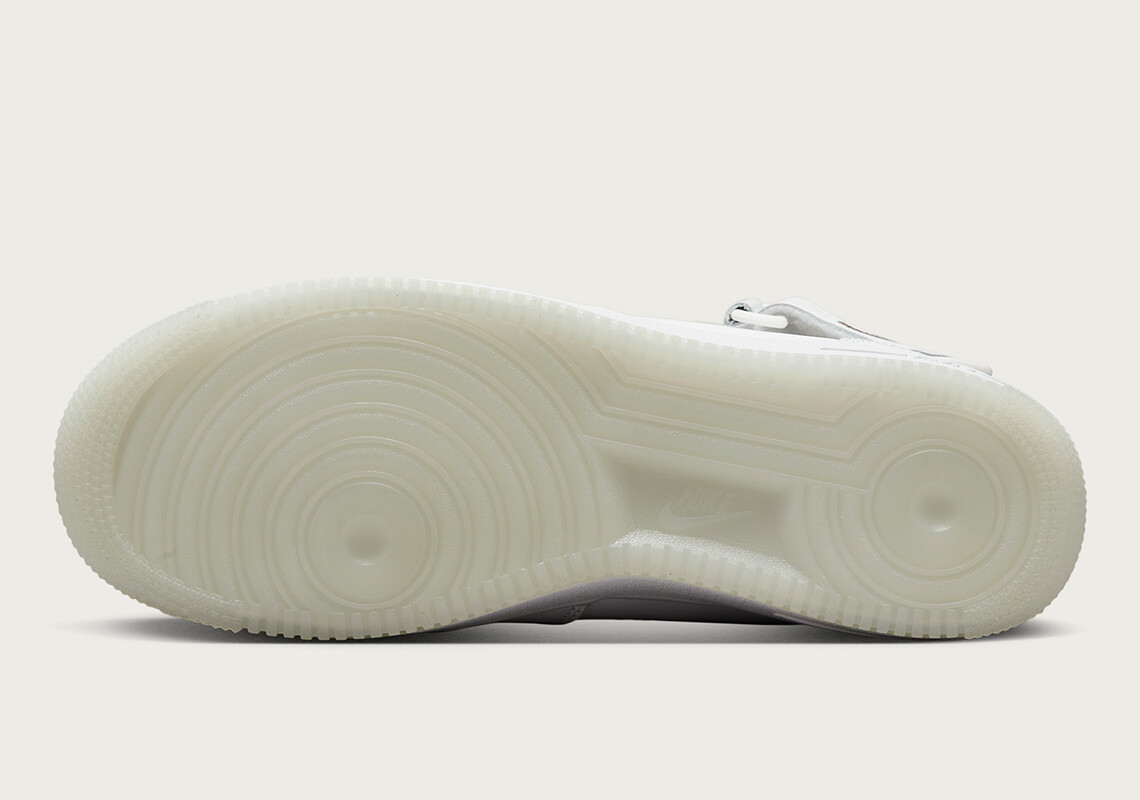 ☆NIKE☆ AIR FORCE 1 MID '07 COLOR OF THE MONTH SUMMIT WHITE $_12.JPG?set_id=880000500F