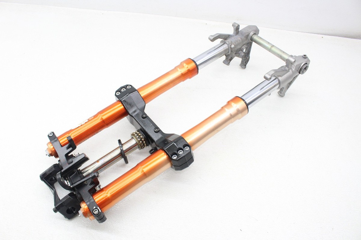 07-09 KAWASAKI Z1000 ZR1000 FRONT FORKS SUSPENSION TRIPLE TREE