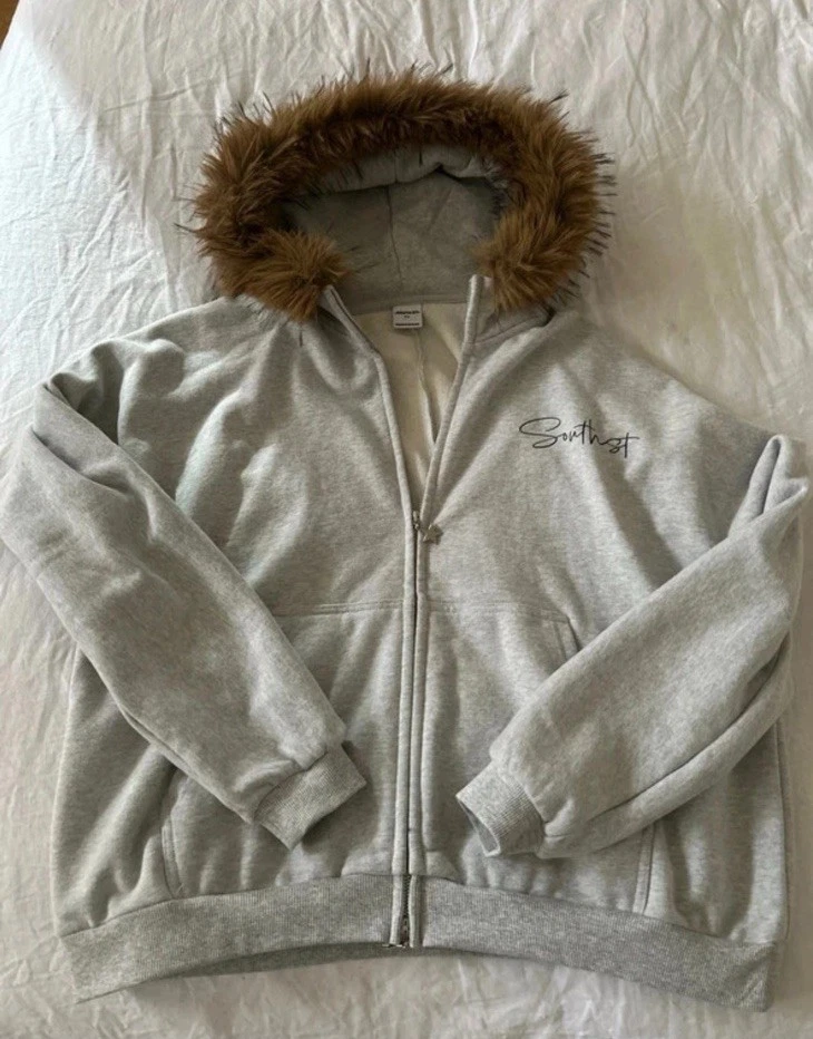 South St Women’s Grey Full Zip Hooded Hoodie Faux Fur Trim Pockets XXS
