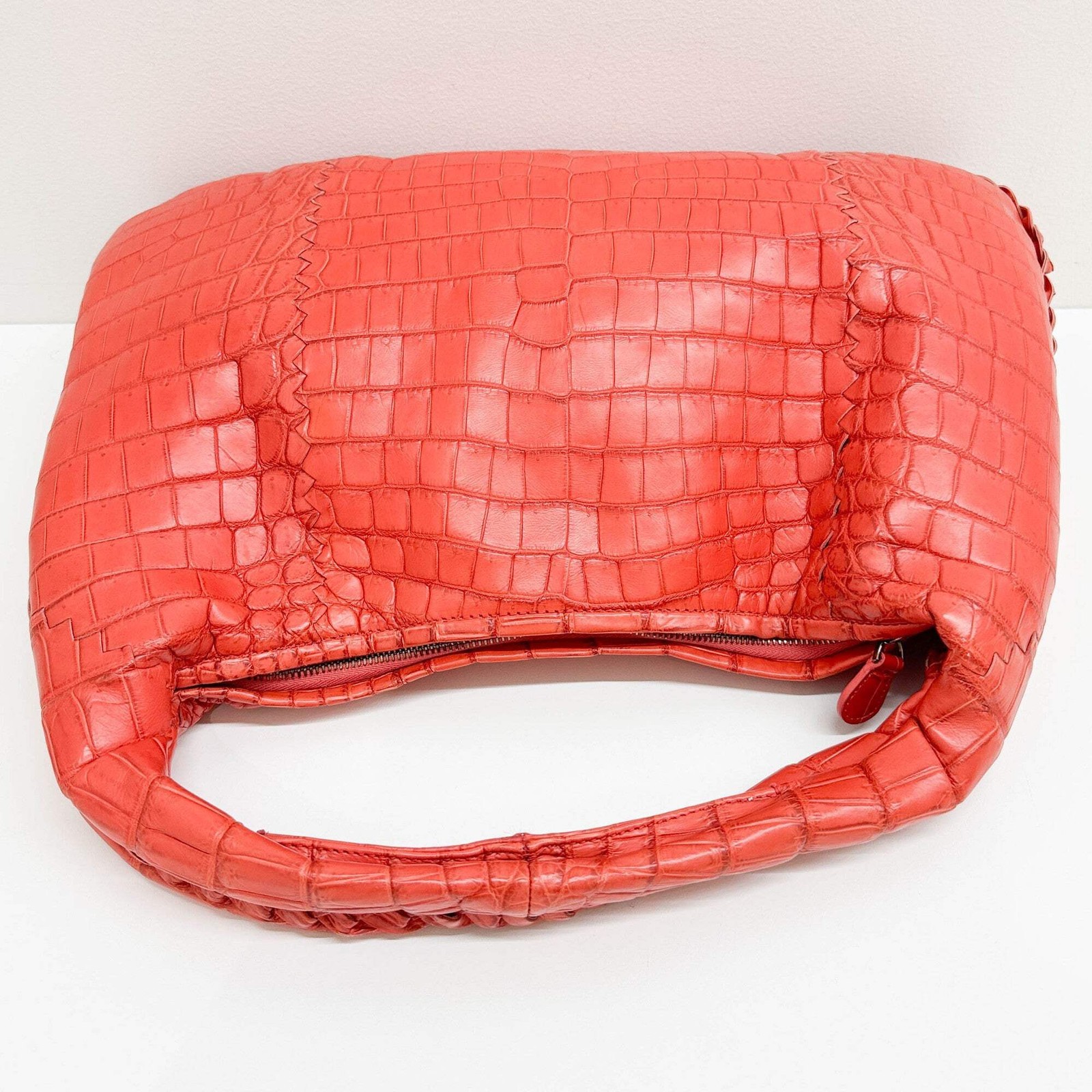 BOTTEGA VENETA Cervo Blood Orange Crocodile Embossed Leather Shoulder Bag thumbnail 7