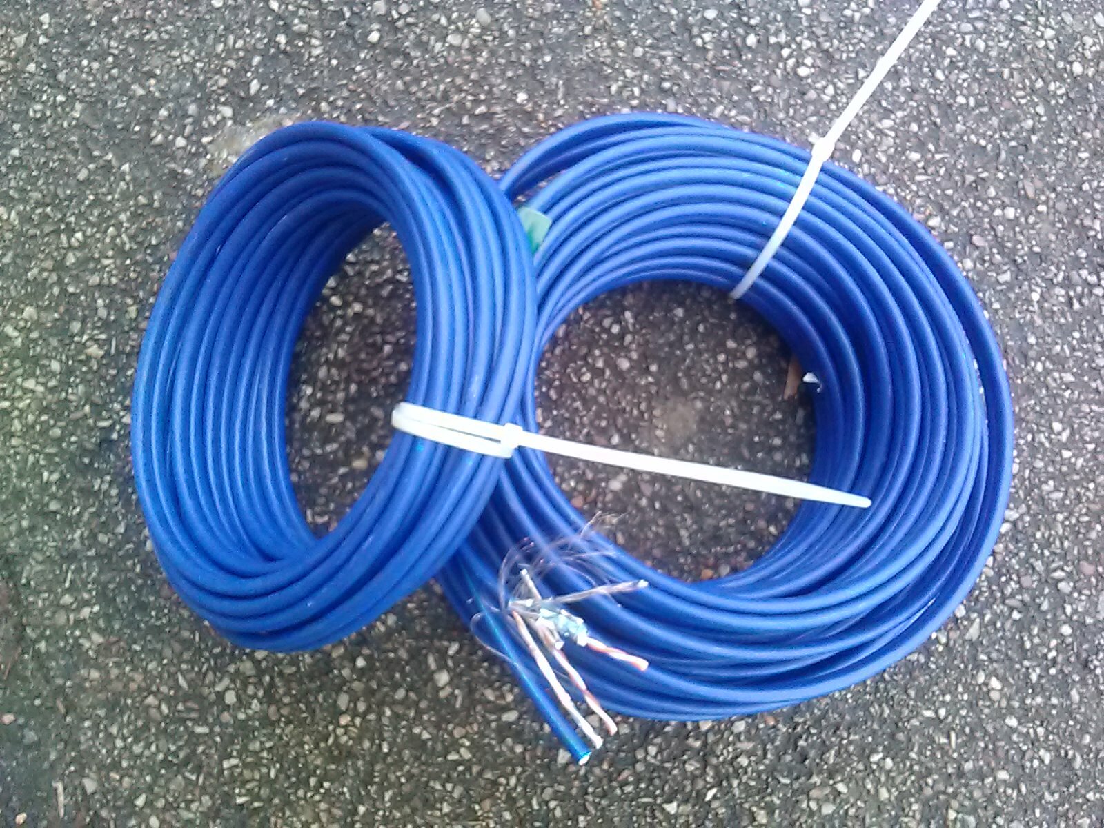 Câble double RJ45 CAT7 Corning FutureCom SFTP de 21m 2x4P pour réseau local