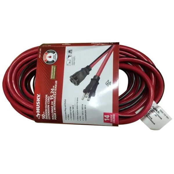 Husky CANADA 50 ft. 14 Gauge 15 Amps Indoor & Outdoor Medium Duty