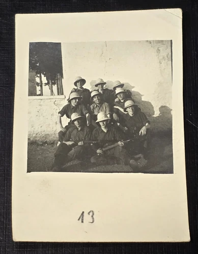 DAK AFRIKAKORPS SOLDIERS w PITH HELMETS WW2 WWII German Military photo