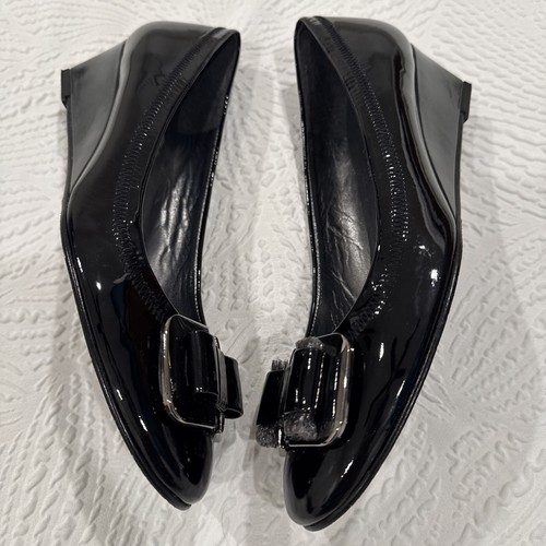 Stuart Weitzman Low Wedge Heels Black Patent Leather Closed Toe Womens Size 7.5N - Picture 5 of 15