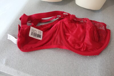 Soutien-gorge Louisa Bracq Diamant Emboîtant - Rouge à Lèvres - Taille 105F - Neuf Avec étiquettes