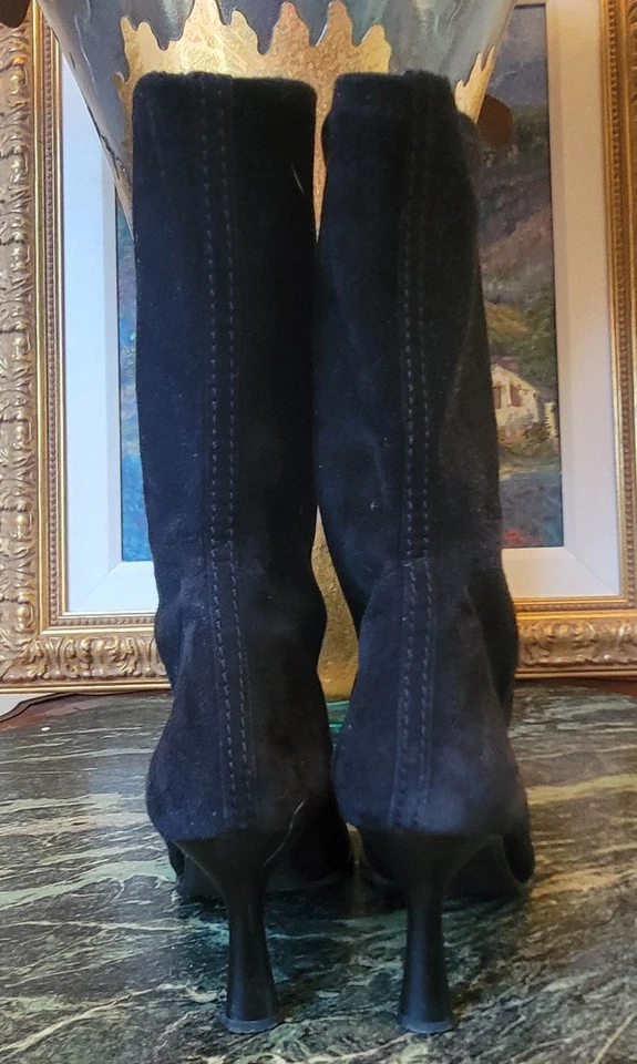Botas Stuart Weitzman de gamuza negras a media pantorrilla talla 9 suela pisada tacón de 3,5" Foto 3 de 4