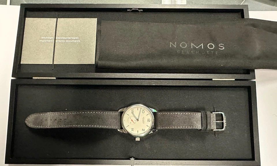 Juego completo de relojes NOMOS Glashutte Club Campus 38 Foto 3 de 4