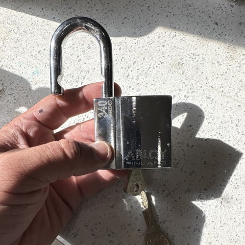 ABLOY 340 Hardened Steel Keyed Padlock, C Keyway, 2 Keys, Silver 3/8" - Afbeelding 6 van 9