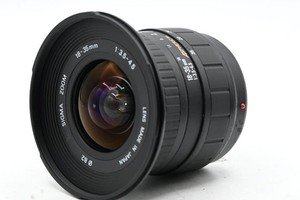 Sony Fit 18-35mm Sigma AF Zoom Lens GOOD CONDITION