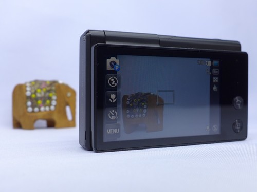 Samsung MV Series MV800 16.1MP / Touch Screen / CCD Digital Camera - Picture 12 of 24