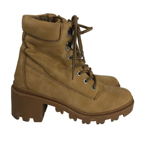 Botas de combate Steve Madden para niña tostadas para mujer 7,5 suela fragmentada cremallera lateral con cordones