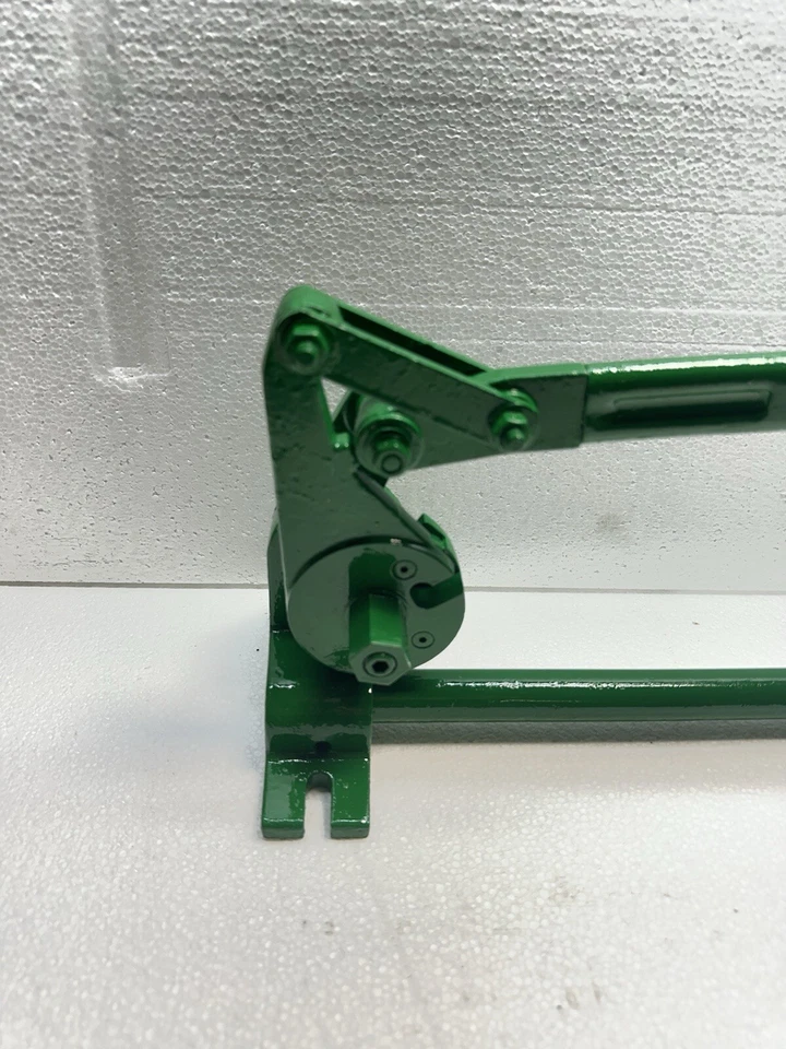 Greenlee 36587 Threaded Rod Cutter - Bench Mount #1 - Image 2 of 4