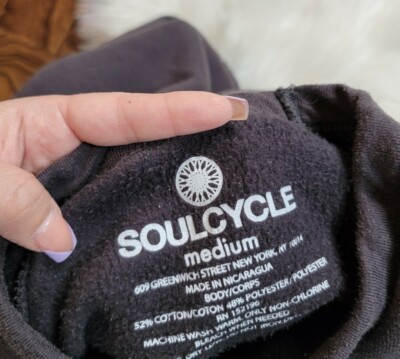 Soulcycle Women's Size Medium Skull & Bones Gray Crew Neck