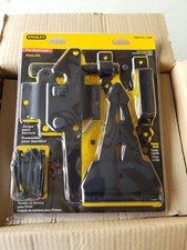 Stanley Hardware S802-553/V864 Gate Kit, Black Includes 2 hinges, 1 handle.
